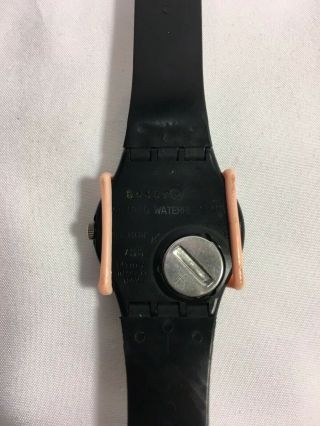 Vintage Swatch Watch 1987 Mackintosh GB116 With Pink Guard 2