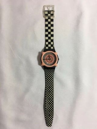 Vintage Swatch Watch 1987 Mackintosh GB116 With Pink Guard 3