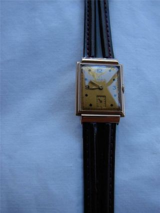 1939 Rare Vintage 14k Solid Gold Swiss Omega 17 Jewels Mens Wrist Watch
