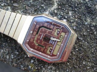 Vintage Citizen Quartz Digital Lcd Watch.  Ana - Digi Alarm Chronograph Brown Dial