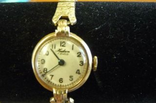 Vintage Hudson 14k Gold Ladies Watch,  17 Jewels,