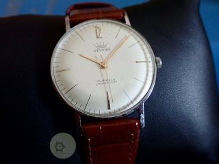 Mens Vintage Winding Watch Velona Swiss Serviced C1962 Osco 1060