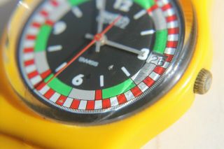 SWATCH GJ400 - YELLOW RACER / YEAR 1984 - VINTAGE 2