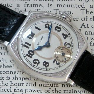 Mens Pristine Waltham Usa Engraved Tonneau Case Art Deco Antique Watch