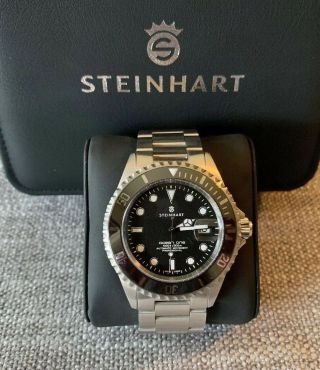 Steinhart Ocean One Ceramic Black Automatic Swiss 42mm Divers Watch Stainless