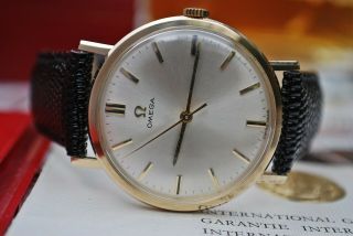 Omega 9ct Gold Calibre 601 Gents Vintage Dress Watch C1960 