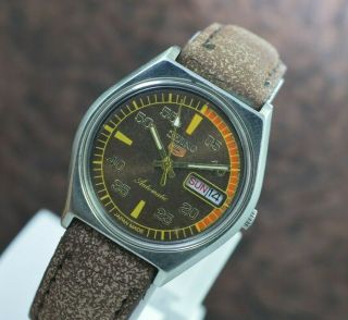 Vintage Seiko 5 Day Date 17 Jewels 6309 Movement Wrist Watch