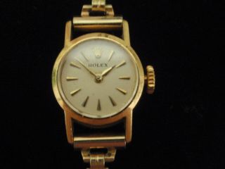 Ladies Vintage Rolex 18k Gold Wrist Watch