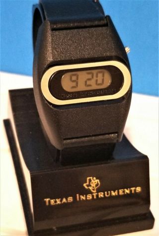 Vintage Texas Instruments Nos Lcd Digital Watch 1978 Very Rare