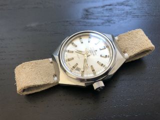 Vintage 1970 ' s Zenith Defy Automatic Divers Watch.  Model 28800.  Faded Patina 5