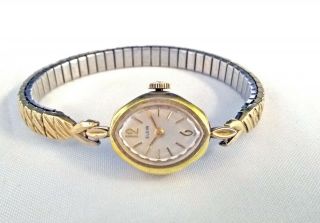Vintage Elgin Mechanical Swiss Watch 17 Jewels Gold Tone Westclox Case Womens