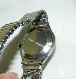 Vintage Hamilton Masterpiece Electronic Men ' s Wrist Watch 2