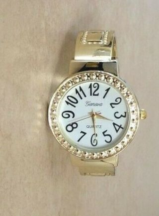 Geneva Women ' s Gold Bangle Watch Easy To Read Dial Big Numbers Designer Style 2