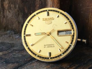 Authentic Vintage Gents Seiko 5 Automatic 21j,  7019 Day/date Watch Movement