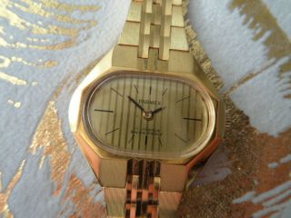 Vintage Ladies Gold Plated Parmex 17 Jewel Mechanical Watch