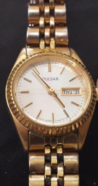 Vintage Pulsar Quartz Watch Goldtone W Mop Dial Runs But Will Need Battery