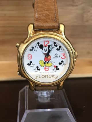 Vintage Lorus V422 - 0010 Mickey Mouse Quartz Watch.  Two Tunes.  Battery