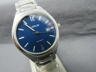 Old Stock (NOS) Vintage LORUS By SEIKO Blue Face & Date BATTERY Watch 3