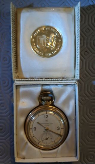 Ingersoll Ltd London ' Triumph ' Vintage Pocket Watch 3