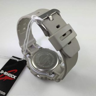 Casio G - Shock Classic 5600 Digital Sports Watch DW5600M - 8 3