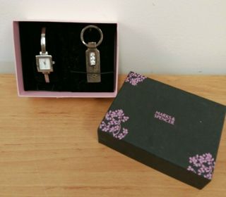 Lovely Ladies Marks & Spencer Watch & Key Ring Gift Set (d4)