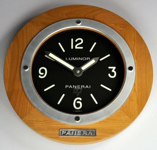 Luminor Panerai Showroom Dealers Wall Timepiece Display