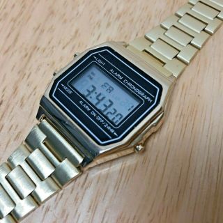 Vintage Accutime Men Gold Tone Digital Alarm Chrono Watch Hour Batter