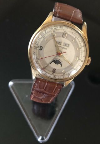 Vintage Rare Leonidas Automatic Triple Calendar Moon Phase Watch