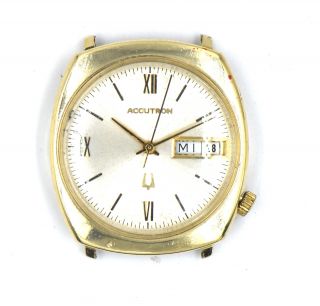 Vintage Gents Bulova Accutron N0 Day Date Wristwatch 14k Yellow Gold 247 Quartz