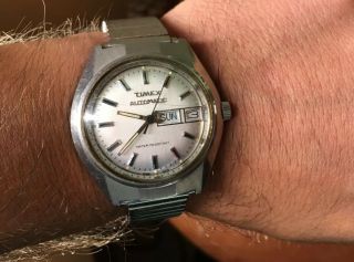 1979 Vintage Timex Mechanical Silver Day/date Men’s Automatic Watch