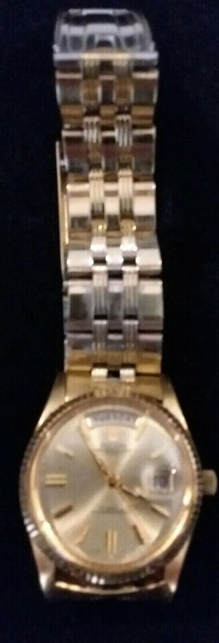 Vintage Ricoh Medallion Automatic Watch (17 Jewel) Not Band.  Fine