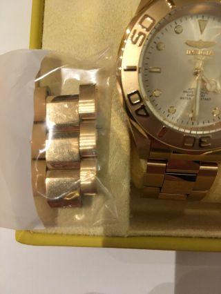 Invicta 9010 40 mm Men ' s Wrist Watch - Gold - Automatic 3