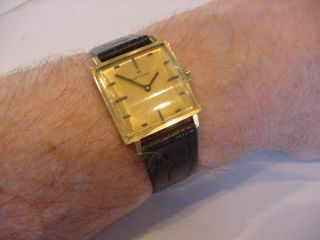 1960’s Mens Hamilton Rare Solid 18k Gold Square Nr Wristwatch