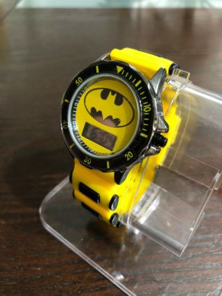 Batman Children’s Bat2242 Black Yellow Digital Watch 5 2