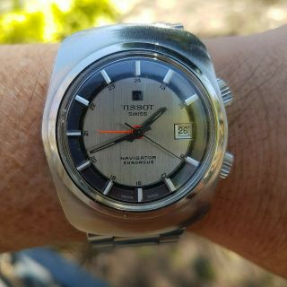 Vintage Tissot Navigator Sonorous,  Silvered Dial With Date Aperture And Alarm