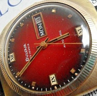 Red To Maroon Dial 1972 Men 
