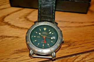 Vintage Quartz Landrover Watch Rare Collectable