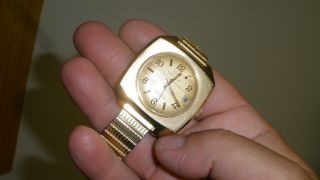 caravelle by bulova mens huge block electric watch from 1974 gold e.  p.  running 3