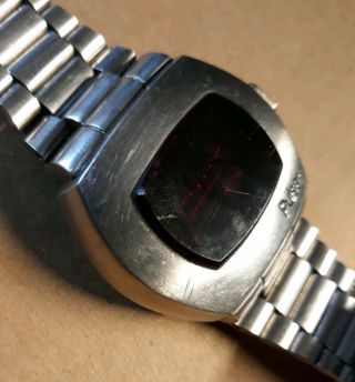 Vintage Pulsar P2 LED Watch Digital Time Computer as seen in James Bond 007 5