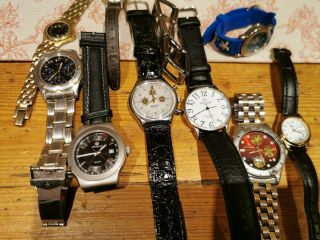 Joblot Of Quartz Watches Inc Accurist,  Avia Etc - For Spares Or Repairs