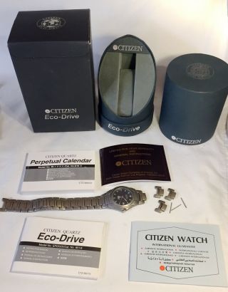 Vtg Citizen Perpetual Calendar Titanium Eco Drive Watch,  Box & Manuals 3