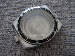 Vintage Caravelle Bulova Automatic 666 Feet Dive Watch Stainless Steel Case 1973