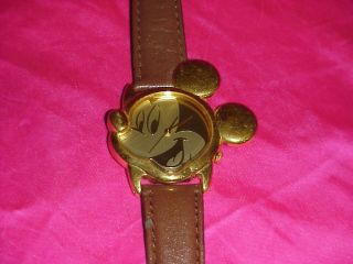 Vintage Disney Mickey Mouse Face Head & Ears Lorus Wristwatch V401 - 5700 Watch
