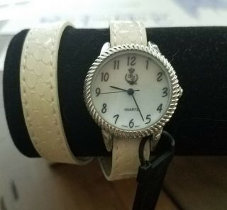 Premier Designs Time To Wrap Watch 8119 Pearl Face Cream Black Leather Band