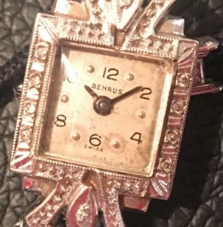 Vintage 14k Solid White Gold Ladies Wristwatch Benrus 17 Jewels.