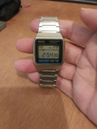 Vintage 1978 Seiko M354 - 5010 James Bond Men ' s Digital LCD Watch 2