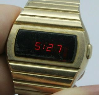 Vintage 1970s Hamilton Pulsar Led Mens Wrist Watch Gold Plated W Bracelet Magnet