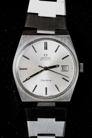 Vintage Omega Geneve Automatic Watch With Date And Bracelet