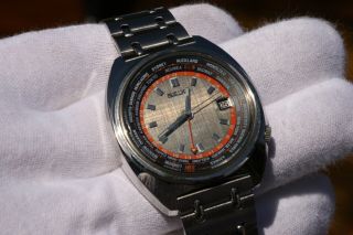 Vintage Seiko World Time watch 6117 - 6400.  Great Shape. 3