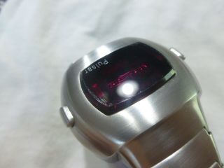 Vintage Men ' s Pulsar P3 LED Digital Watch Stainless Steel Dot Display 10